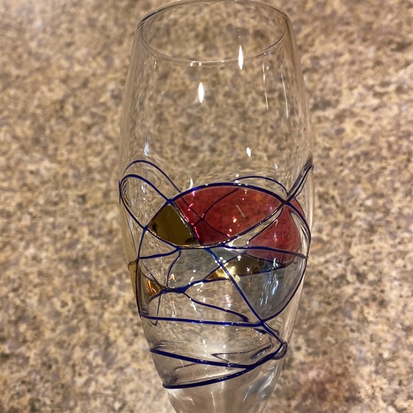 Milano Collection Set of 2 Flute Glasses Vivid Color Swirls with Gold - Picture 13 of 17